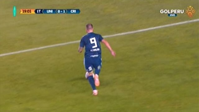 Universitario vs. Sporting Cristal: Corzo salvó su arco casi en la línea antes del empate crema [VIDEO]