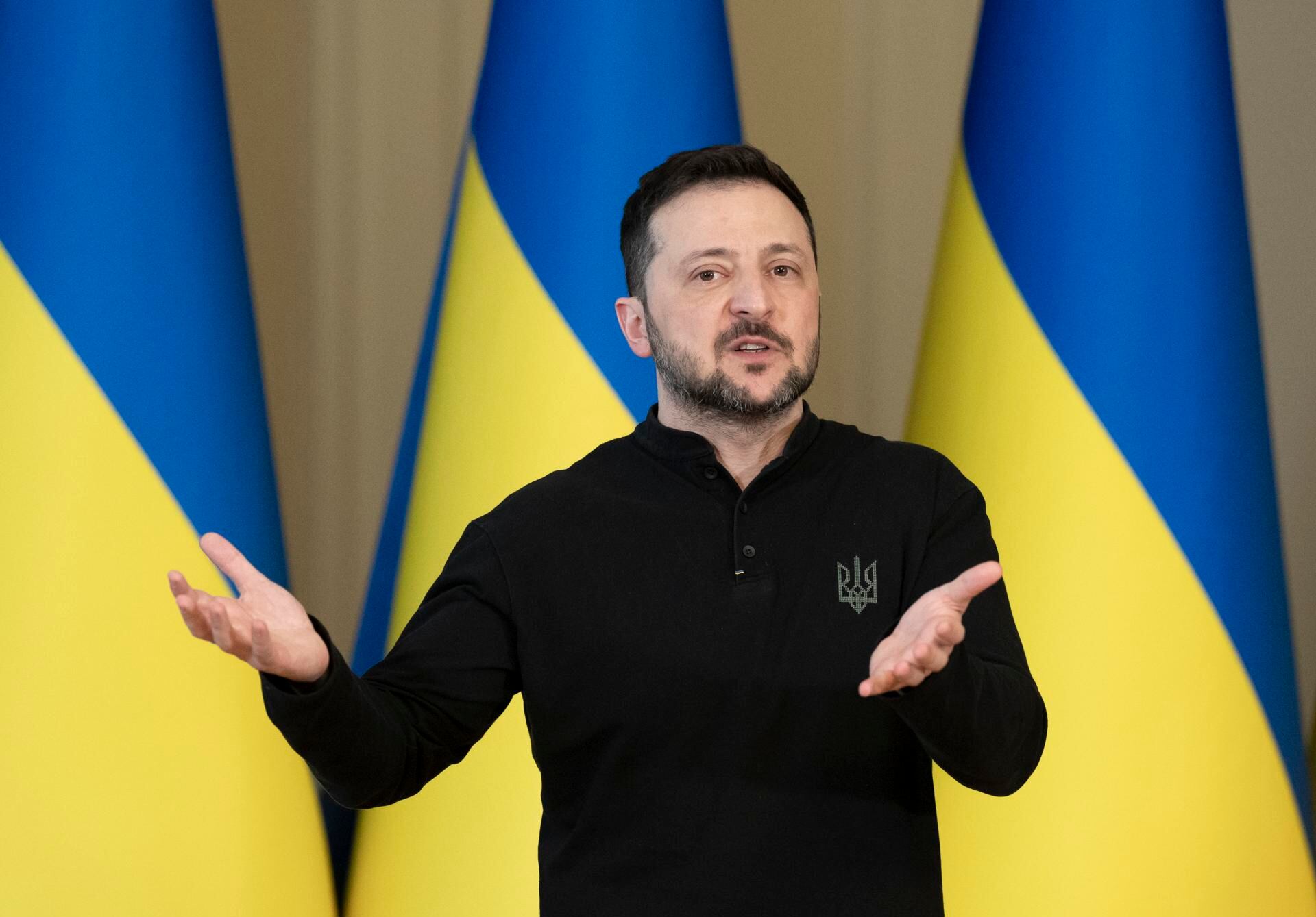 El presidente ucraniano, Volodymyr Zelensky, habla en una rueda de prensa en Kiev, Ucrania, el 12 de marzo de 2025. EFE/EPA/STRINGER