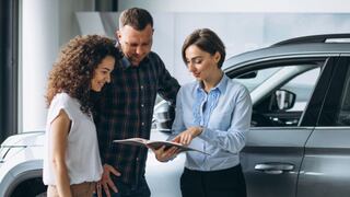 ¿Vas a comprar un auto usado? Estas señales pueden salvarte de un mal negocio, según un experto