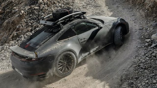 Porsche 911 Dakar: llega el primer deportivo de dos puertas que es todoterreno