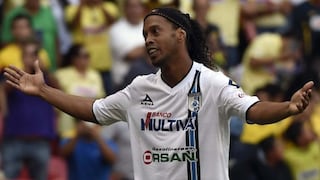 Ronaldinho dejó el Querétaro y agradeció a afición de México