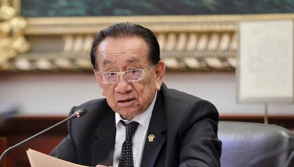 José María Balcázar, de Perú Bicentenario, reconoció coordinaciones con Jaime Villanueva para contratar a su nuera. (Foto: Congreso)