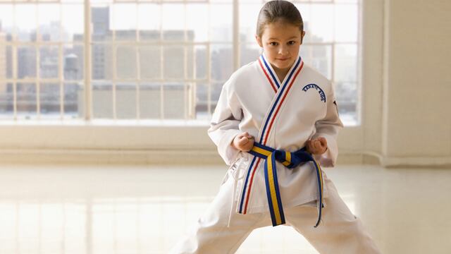 Beneficios que le brinda a tu hijo practicar artes marciales