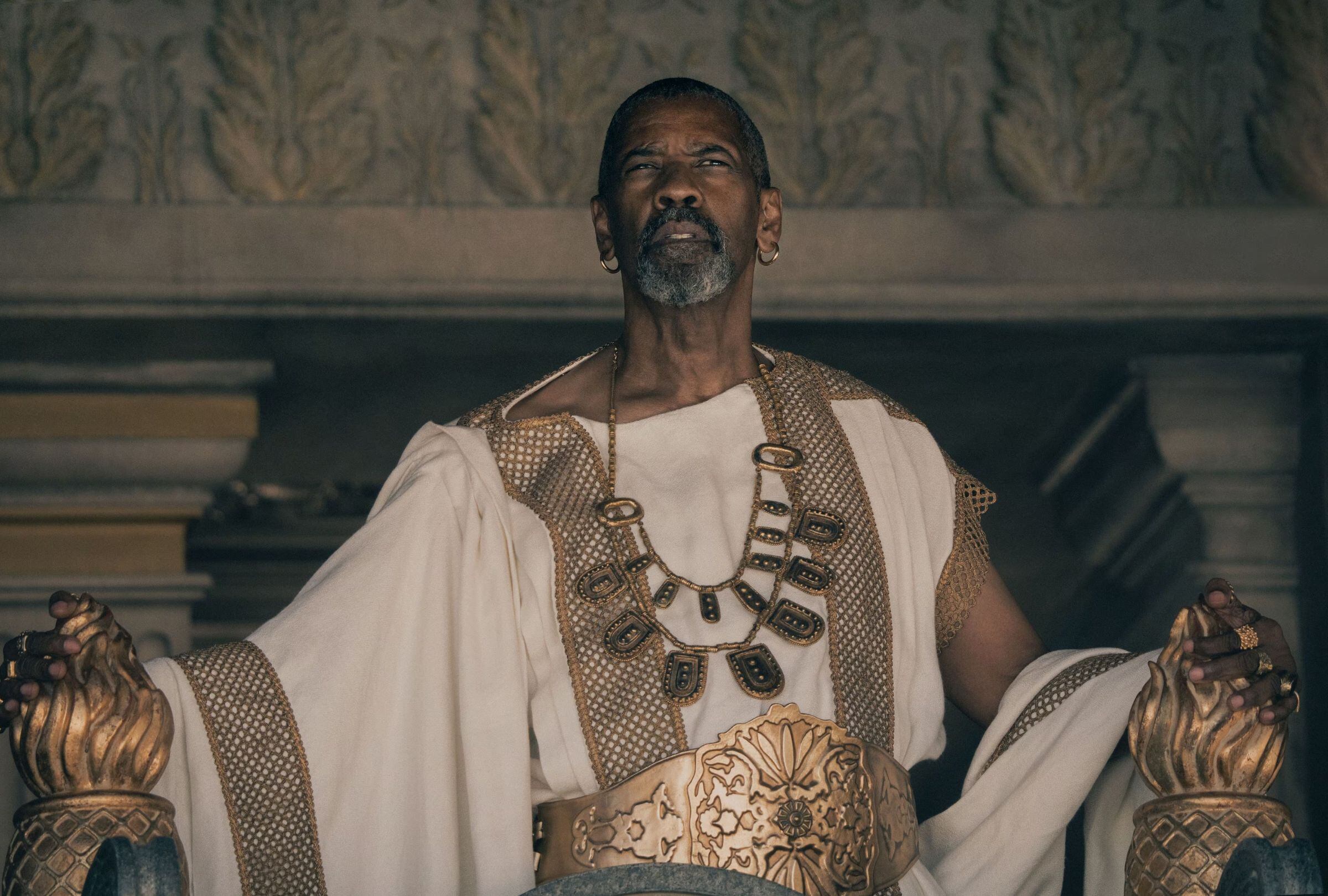 Denzel Washington como Macrinus en una escena de la película "Gladiador II" (Foto: Paramount Pictures)