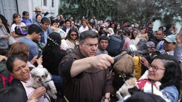 San Francisco de Asís: devotos celebran tradicional bendición de animales en el Centro de Lima | FOTOS