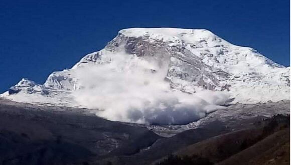 El último martes ocurrió una avalancha en el pico norte del nevado Huascarán. (Foto: Captura)