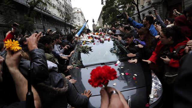 Gustavo Cerati: miles de fans acompañaron el cortejo fúnebre