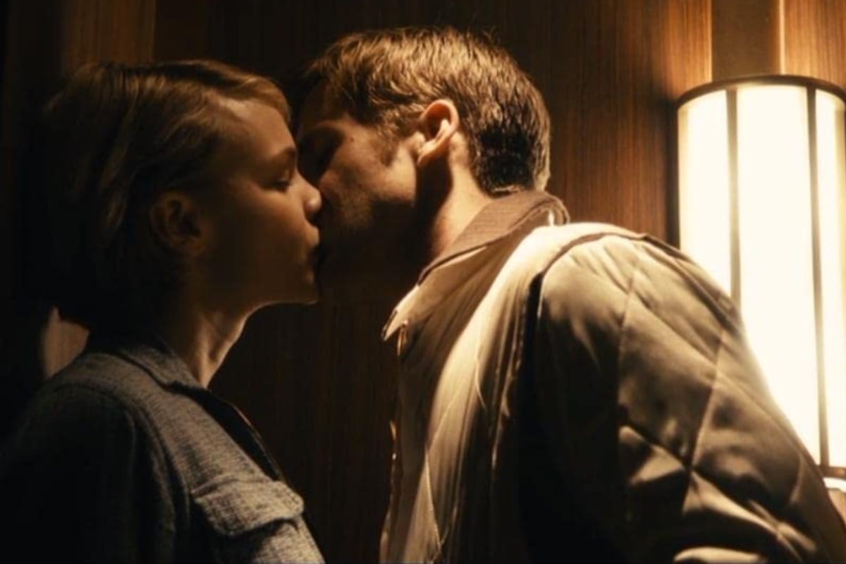 El conductor e Irene besándose en una escena de la película (Foto: MWM Studios)
