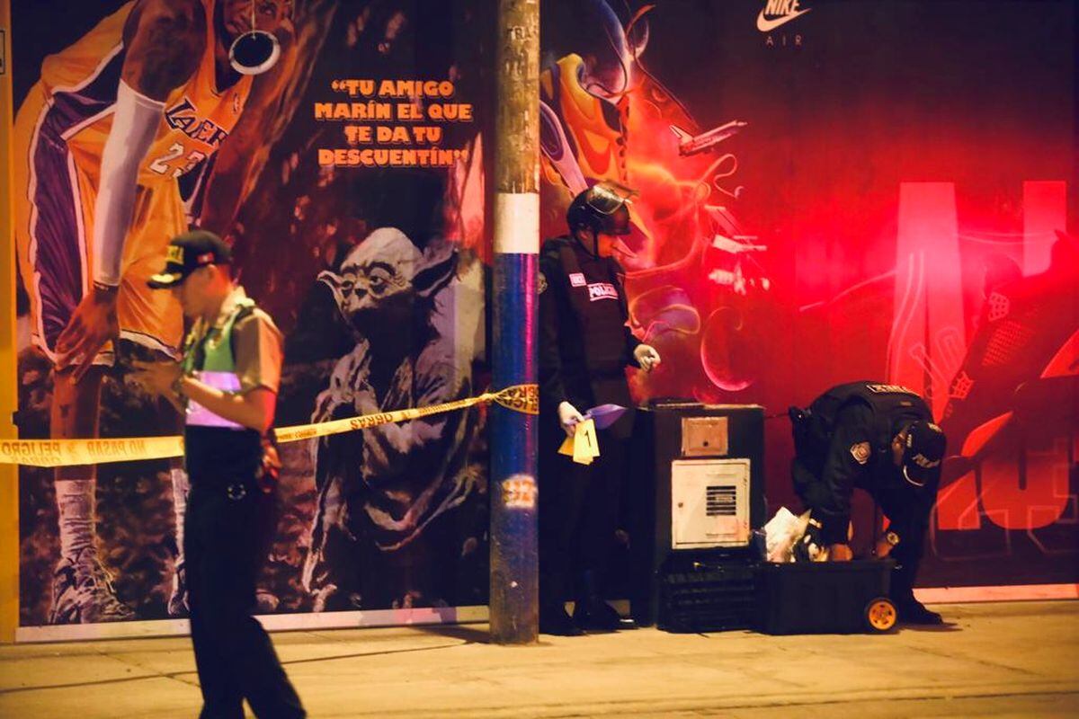 Al lugar se hizo presente agentes de la comisaría del lugar y la Udex. Foto: César Grados