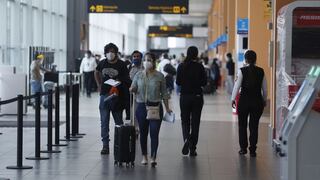 IATA califica de innecesaria prórroga de suspensión de vuelos procedentes de Europa