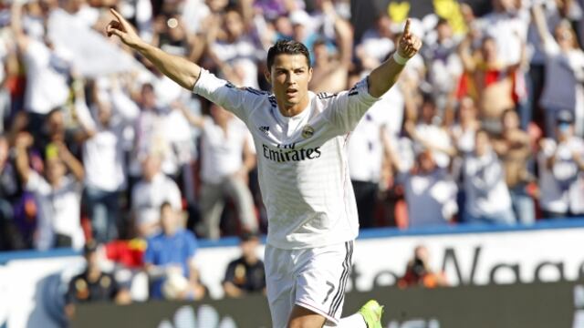 Real Madrid goleó 5-0 a Levante con tantos de CR7 y James