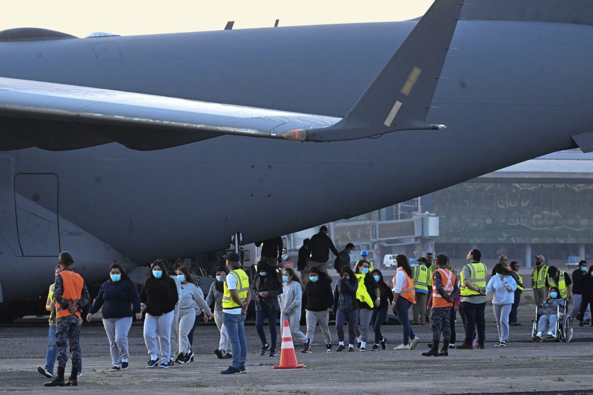 Las redadas en Estados Unidos se han intensificado (Foto: Johan Ordoñez / AFP)