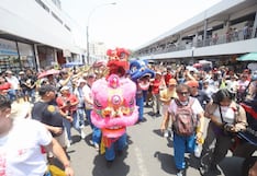 Año Nuevo Chino: Centro de Lima congrega a cientos de personas en colorida celebración |FOTOS