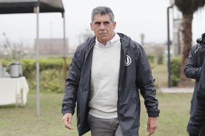 Álvaro Barco enfadado con la fecha del clásico: “No es posible se programe el domingo cuando tenemos un partido el jueves”