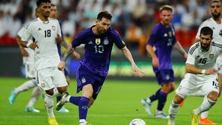 ¡Susto en la selección argentina! Lionel Messi quedó adolorido tras una falta recibida ante Emiratos Árabes | VIDEO