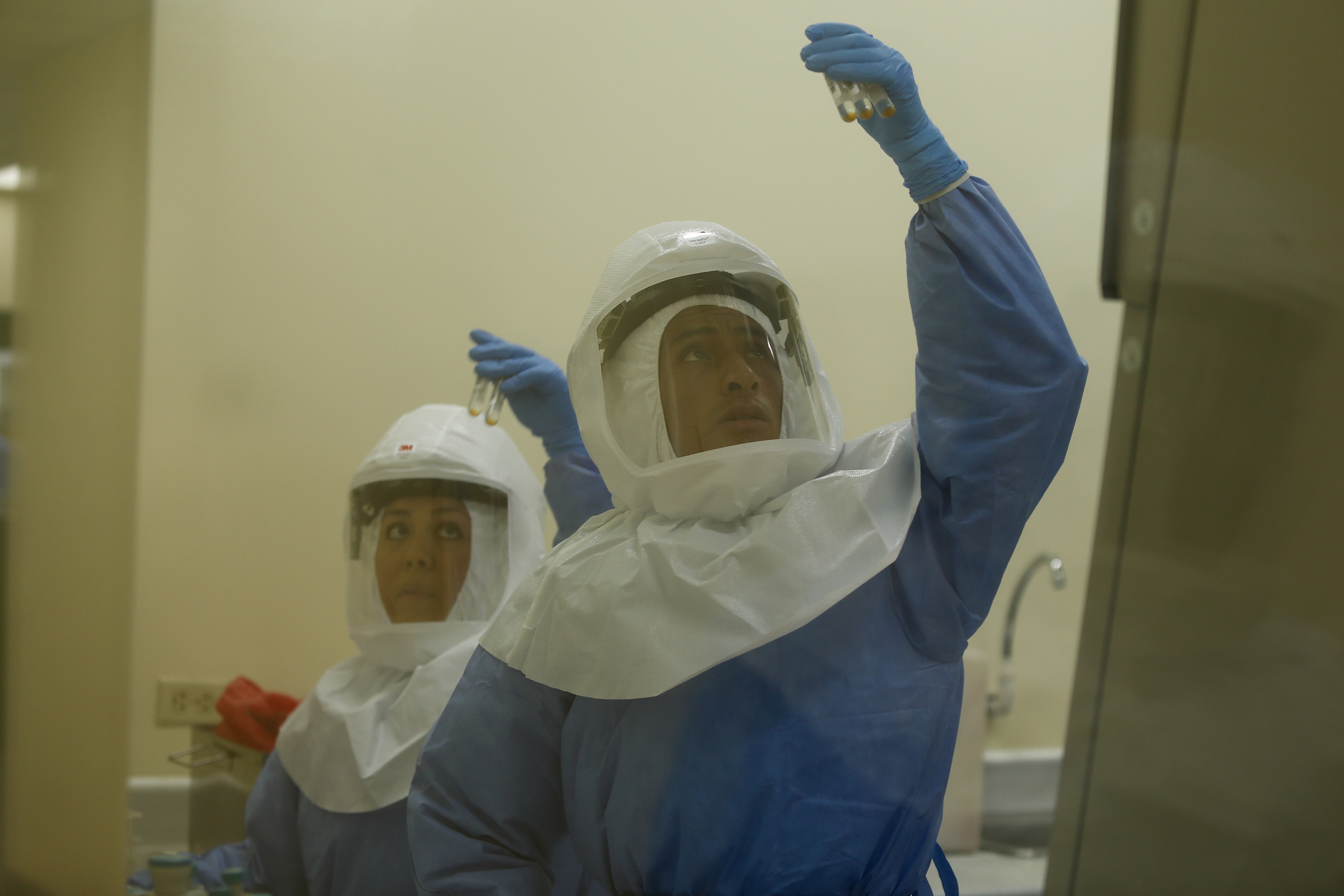 El Minsa recomienda fortalecer las medidas de control completando el esquema de vacunación contra el coronavirus. (Foto: GEC)