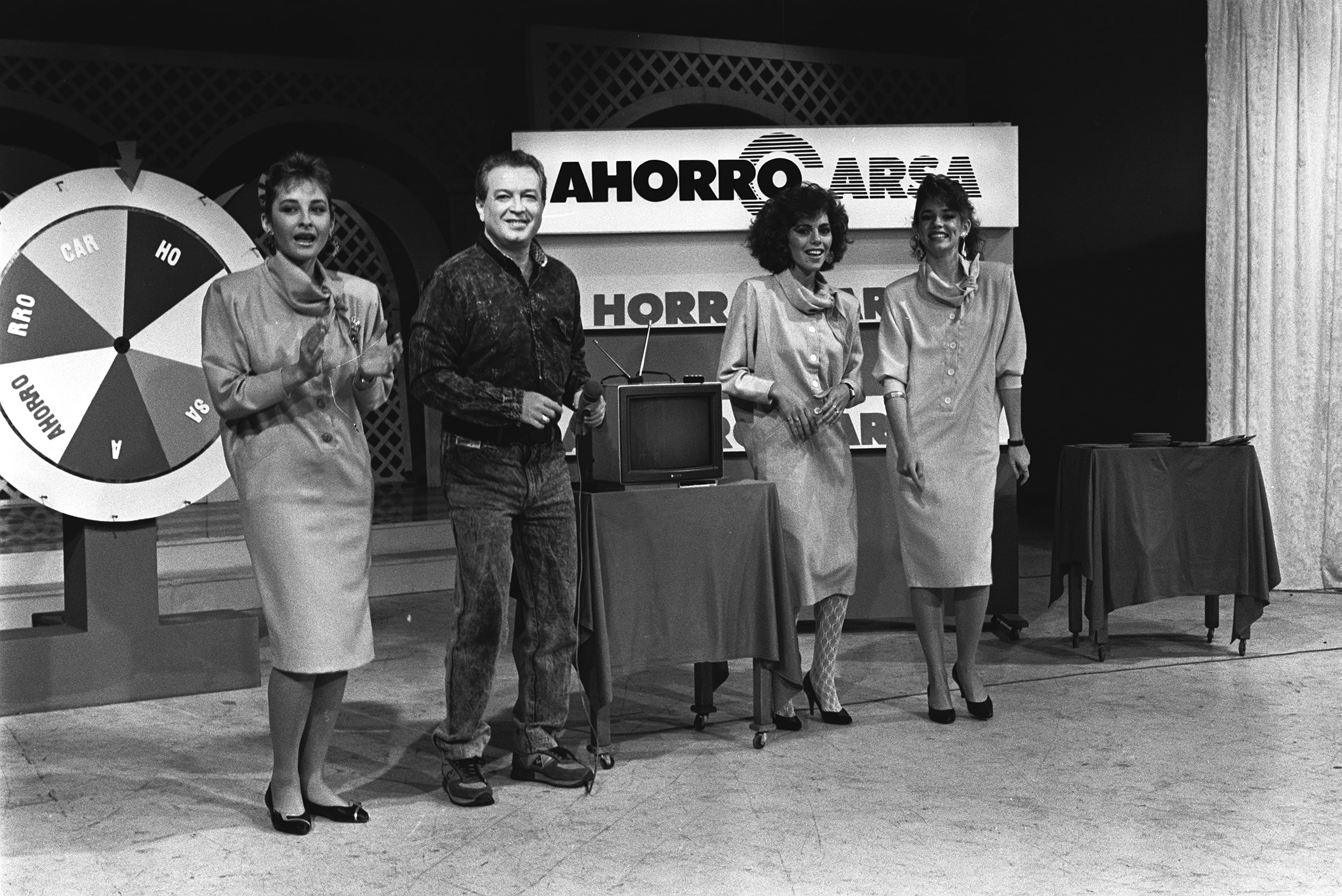 LIMA, 5 DE SETIEMBRE 1987
LUIS ANGEL PINASCO CONDUCTOR DEL PROGRAMA TRIKI TRAK.
FOTO: EL COMERCIO