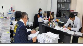 OCMA recoge información en despacho del tribunal que ordenó liberación de acusados de crimen de Solsiret Rodríguez