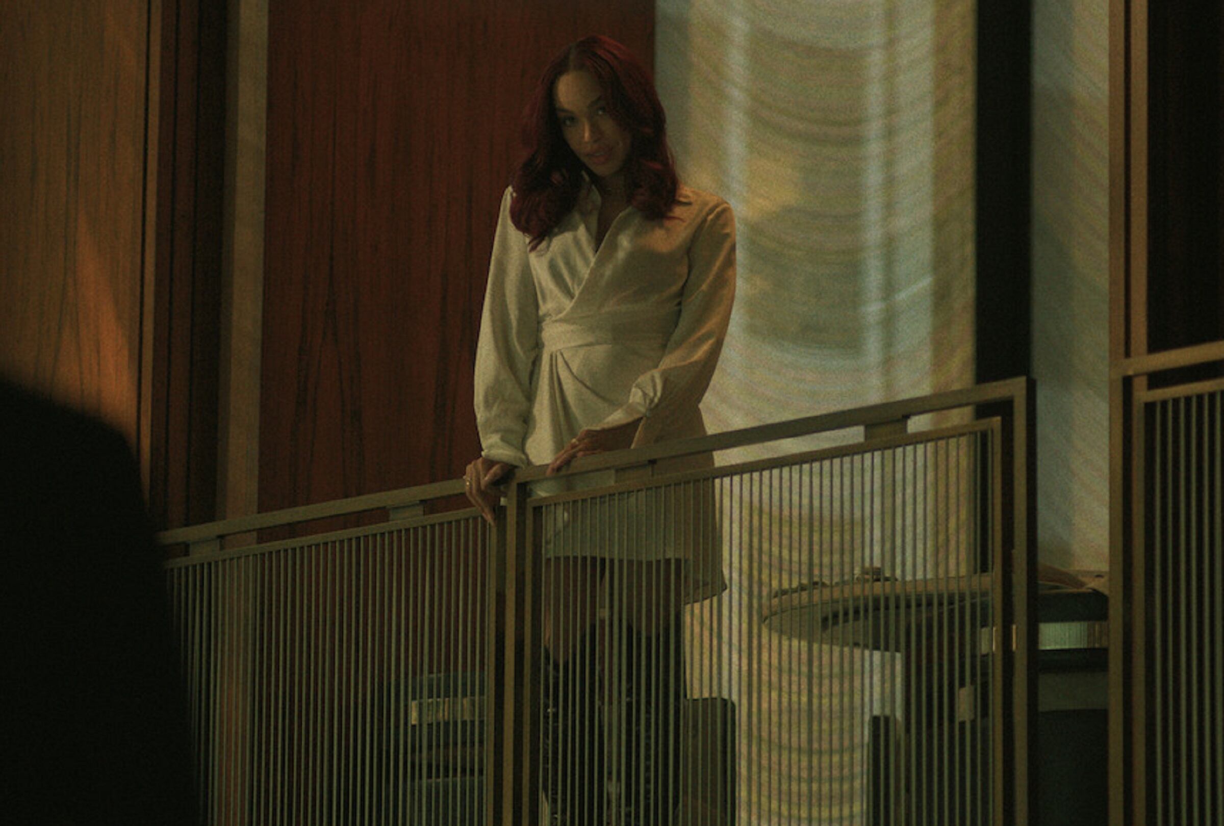 Cleopatra Coleman asume el papel de Estelle, la novia de Wes, en el drama criminal de suspenso "Black Rabbit" (Foto: Netflix)