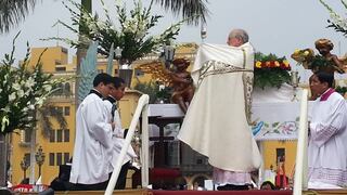 FOTOS: cardenal Cipriani presidió el Corpus Christi en la Plaza Mayor de Lima