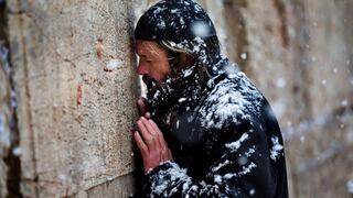 FOTOS: Jerusalén amaneció teñida de blanco tras la mayor nevada desde 1992 