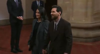 ¡Junto a Antonela Roccuzzo! Lionel Messi recibió el Premio Princesa de Asturias