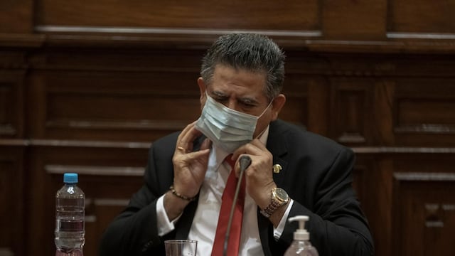 Mesías Guevara sobre propuesta para que Manuel Merino sea vocero de AP: “Es mala y desastrosa”