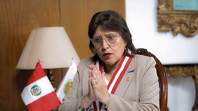 Delia Espinoza solicita a Tomás Gálvez entrega del cargo tras ser repuesta como fiscal de la Nación