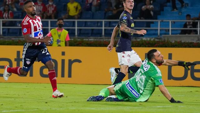 Junior fuera y Unión Santa Fe dentro: goleada argentina en Copa Sudamericana