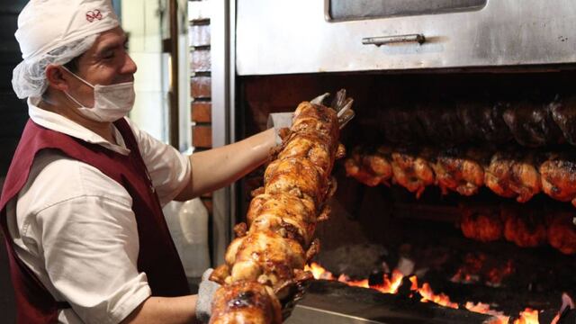 El pollo a la brasa, el plato con sello nacional que enamora a los peruanos desde hace 75 años