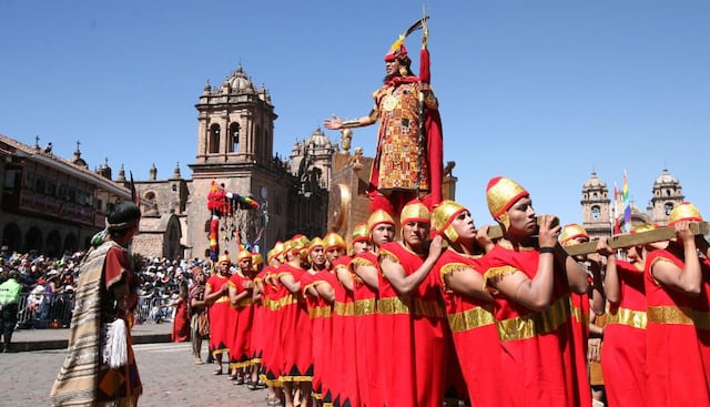 La majestuosa presencia del inca Pachacútec llenó de energía y misticismo la celebración del Inti Raymi 2023 (Foto: ANDINA/Percy Hurtado Santillán)