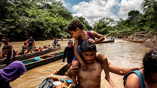 Tapón del Darién: la peligrosa ruta de los migrantes que caminan hacia EE.UU. en el lente de un fotógrafo