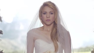Shakira planta a su novio en el altar en su nuevo video