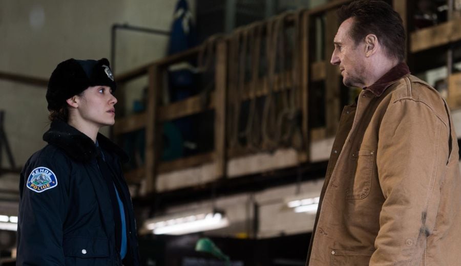 Liam Neeson y Emmy Rossum en "Venganza", la cinta que cuatro años después de su estreno en cines, remece Netflix.