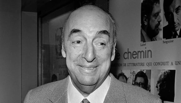 Retrato tomado en octubre de 1971 en París muestra al escritor, poeta y diplomático chileno Pablo Neruda, entonces embajador en Francia, galardonado con el Premio Nobel de Literatura en 1971. (Foto de AFP)