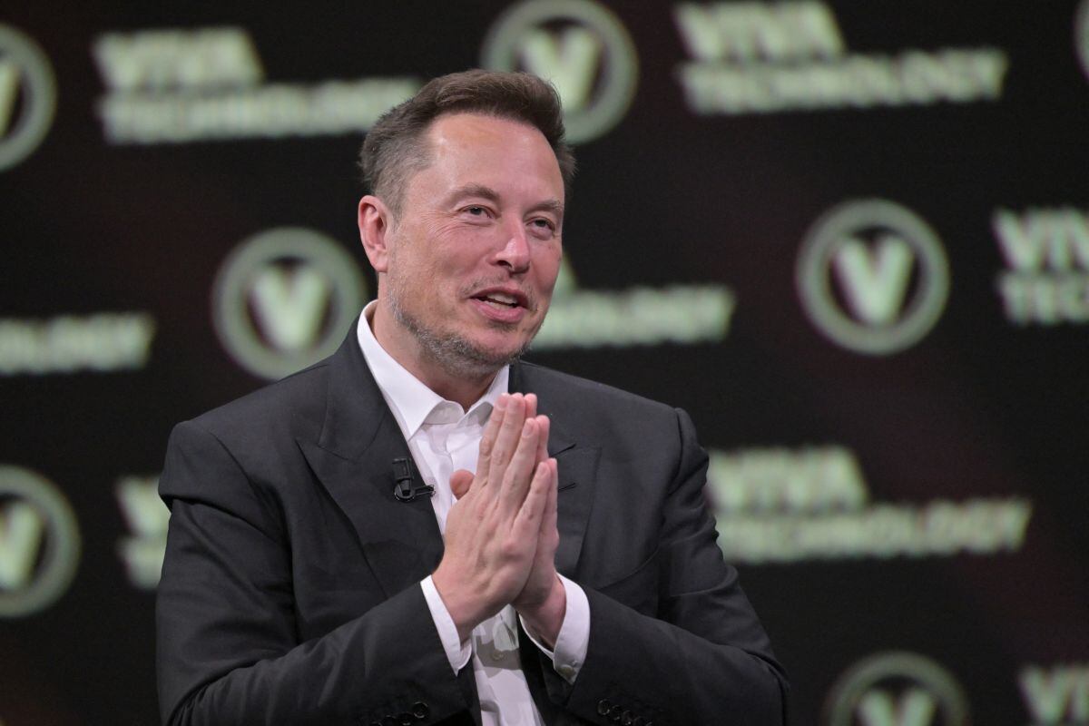 Elon Musk recibirá cientos de millones de nuevas acciones si alcanza sus objetivos.
(Foto: Alain Jocard/ AFP)