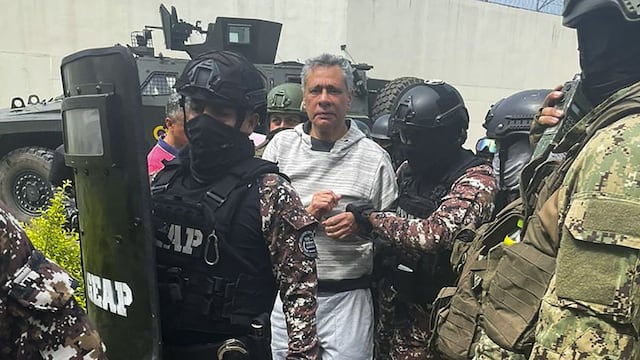 Ecuador: Justicia revoca fallo que declaró ilegal captura de Jorge Glas en embajada de México