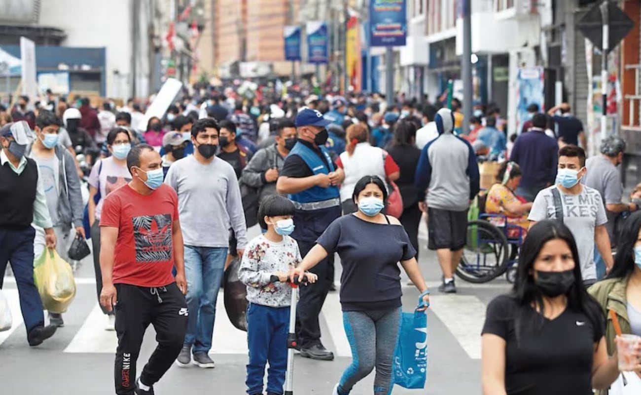 IHME de la Universidad de Washington anunció que el Perú estará entre los tres países de Sudamérica con mayor esperanza de vida para 2050, alcanzando los 82,47 años.