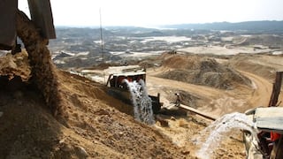 Minería ilegal depredó 60.000 hectáreas de bosques en Huepetuhe