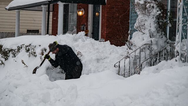 Nueva York confirma 37 muertos en Buffalo por la feroz tormenta invernal Elliot
