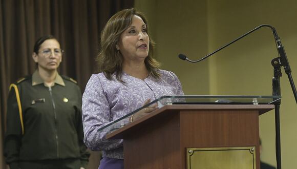 Dina Boluarte agradeció a los miembros del GEIN su labor en la lucha contra el terrorismo. (Foto: Presidencia)