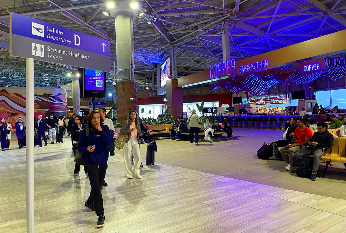 Nuevo Aeropuerto Jorge Chávez, zona interior a los controles de seguridad.