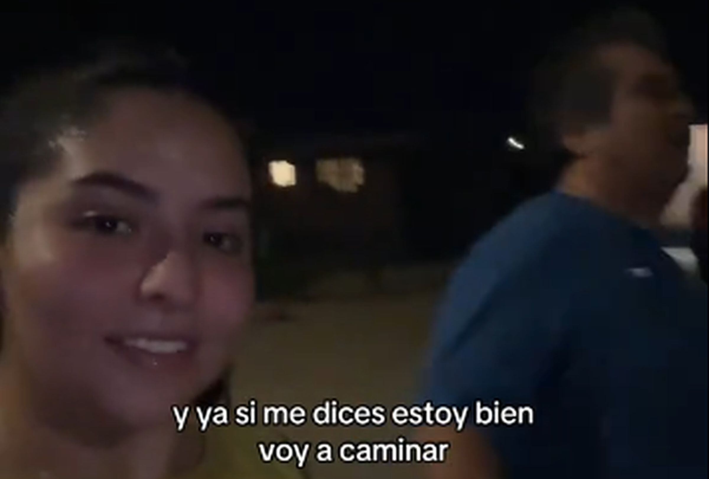 Esta imagen muestra que ella se puso contenta por el gesto de su padre. (Foto: @holapaola_ / TikTok)