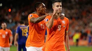 Holanda sufrió para derrotar 3-1 a Kazajistán