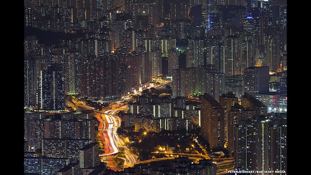 Descubre Hong Kong de noche y deslúmbrate con su belleza