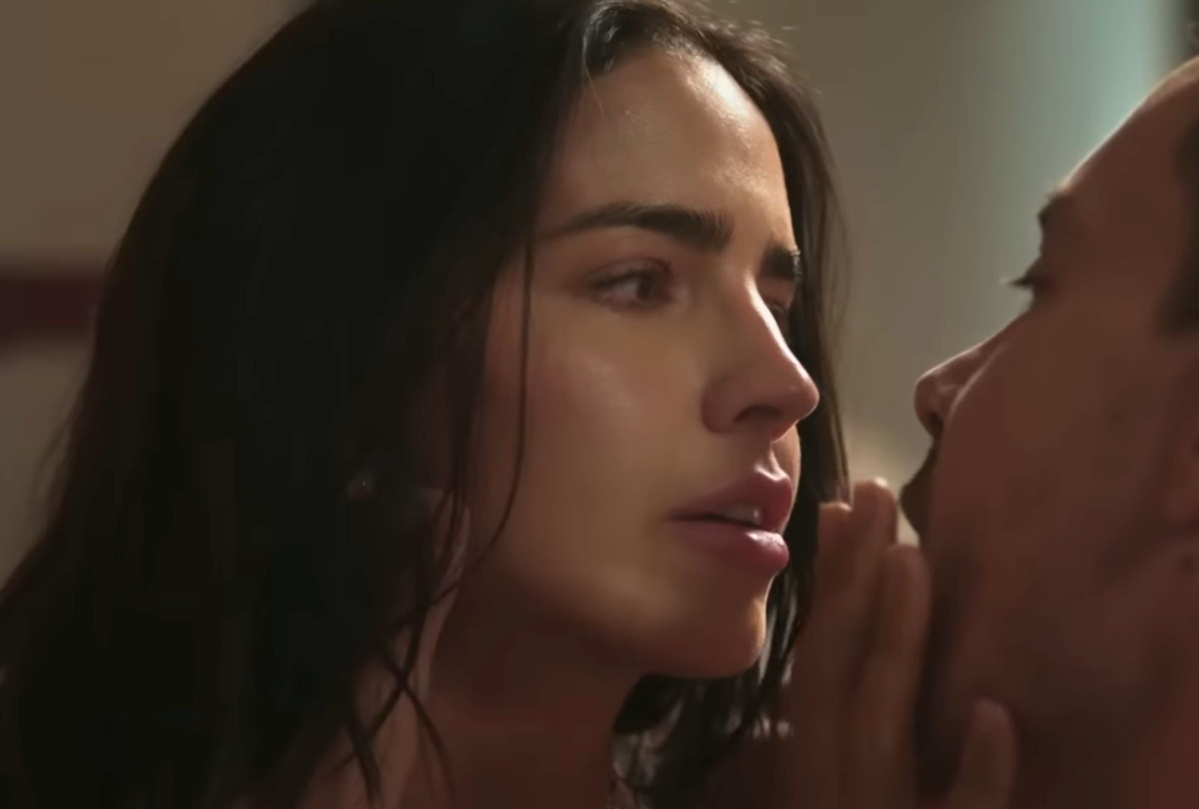 La actriz Bárbara de Regil lidera el reparto de "Rosario Tijeras" desde la primera entrega de la serie. En la temporada 4, ella aparece en forma de recuerdo (Foto: Netflix)