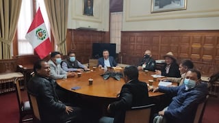 Perú Libre afina diálogo con otros partidos con miras a la Mesa Directiva