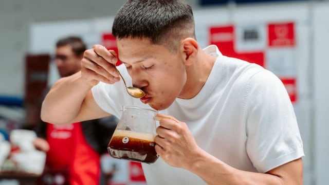 Jhon Jiménez es tercera generación de caficultores. (Foto: Campeonatos Café Perú)