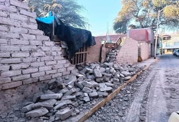 Tras el sismo de magnitud 7 hubo cortes de energía en sectores de Arequipa e Ica, así como del servicio de agua potable. Daños en viviendas no dejaron muertos.