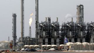 Emiratos Árabes impulsará en la OPEP un aumento de la producción de petróleo